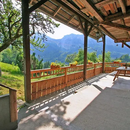 Les Jonquilles Chalet